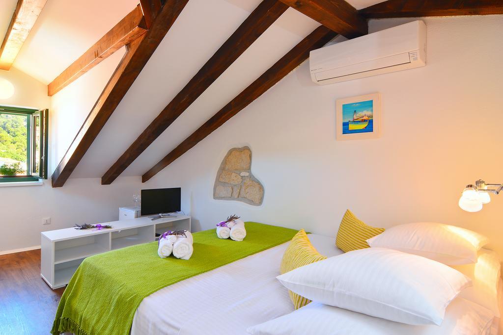 Apartments And Rooms Kampanel هفار الغرفة الصورة